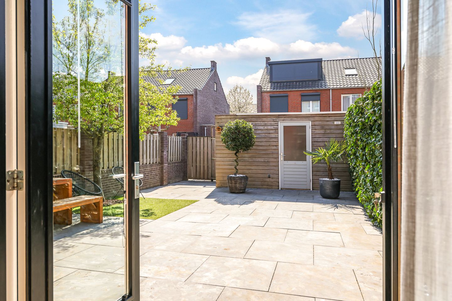 Photo 55 of Charley Bosveldhof 10