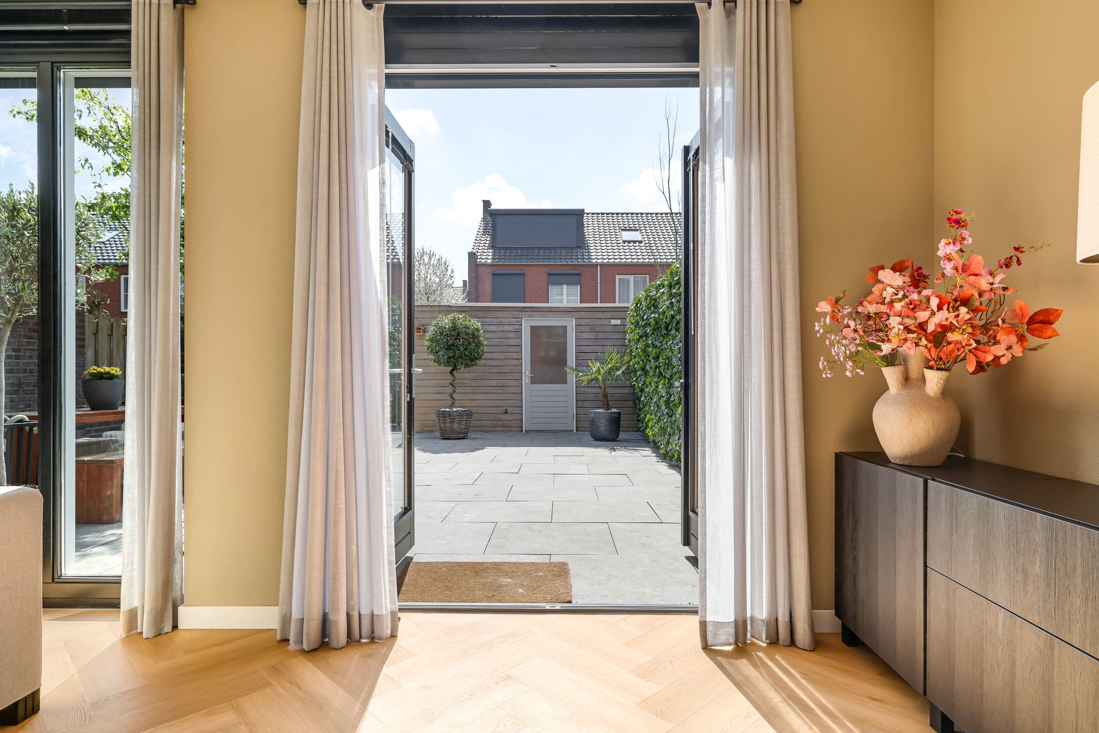 Photo 21 of Charley Bosveldhof 10