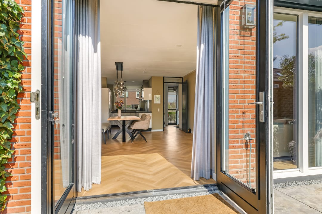 Photo 22 of Charley Bosveldhof 10