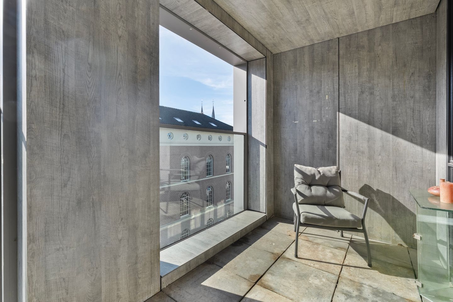 Penthouse with Private Parking and Terrace in Deventer City Center — 10