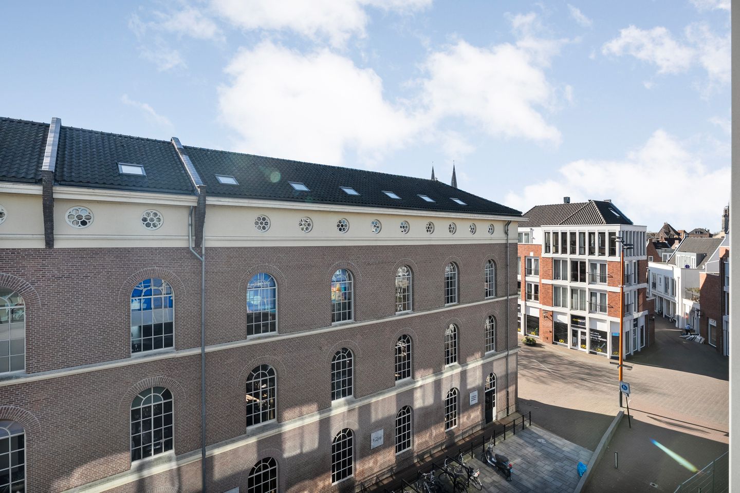 Penthouse with Private Parking and Terrace in Deventer City Center — 34