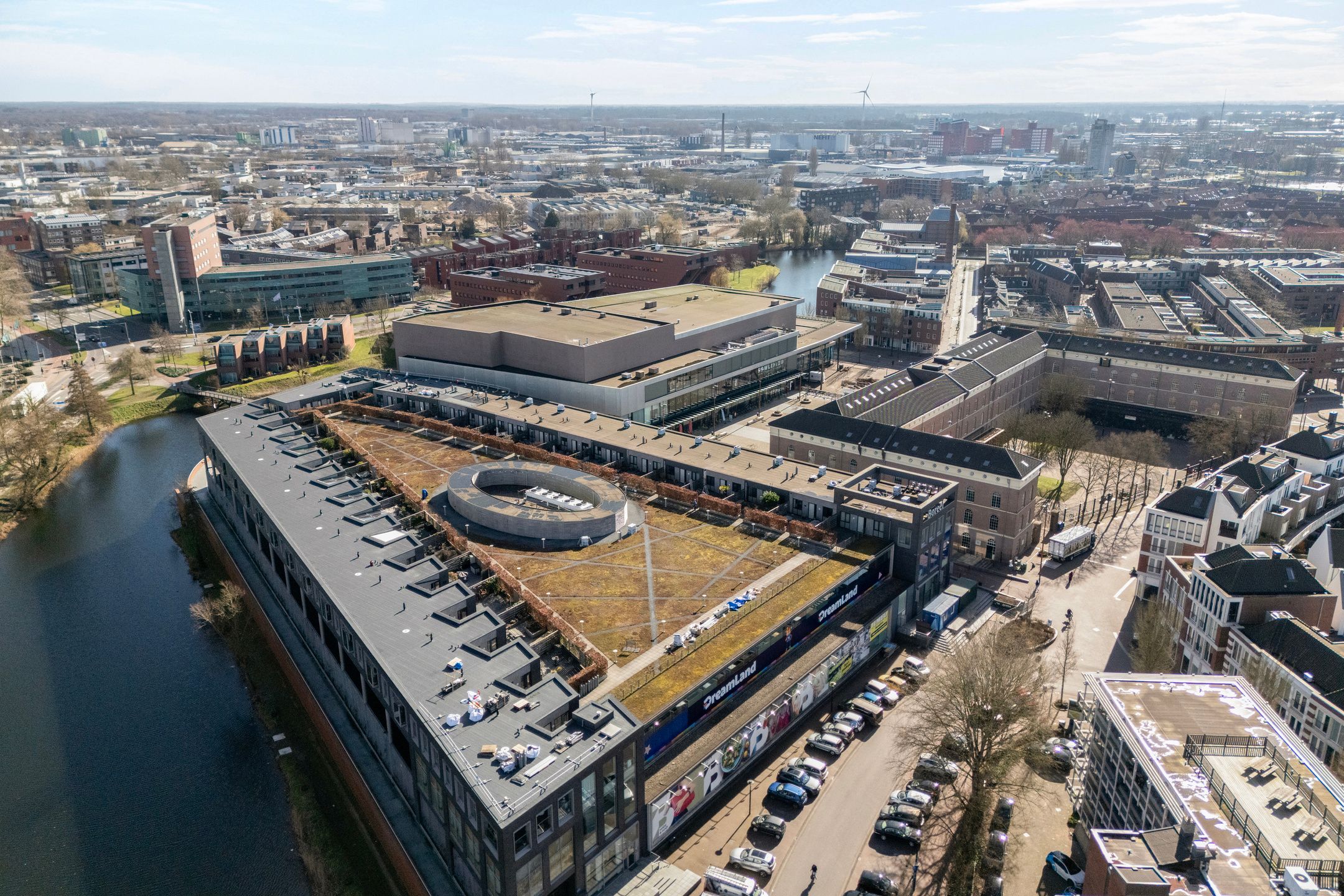 Penthouse with Private Parking and Terrace in Deventer City Center — 30