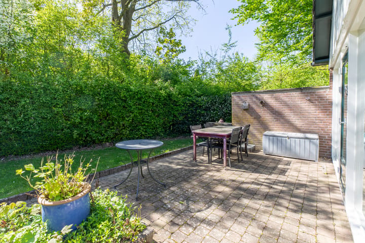 Photo 4 of Kruinweg 1-B159