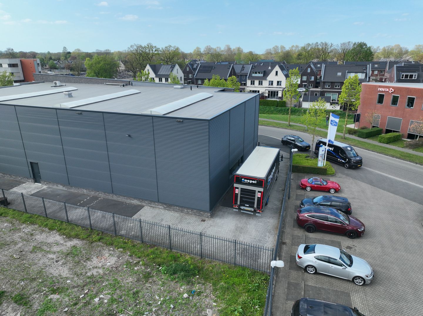 View photo 3 of De Beek 4