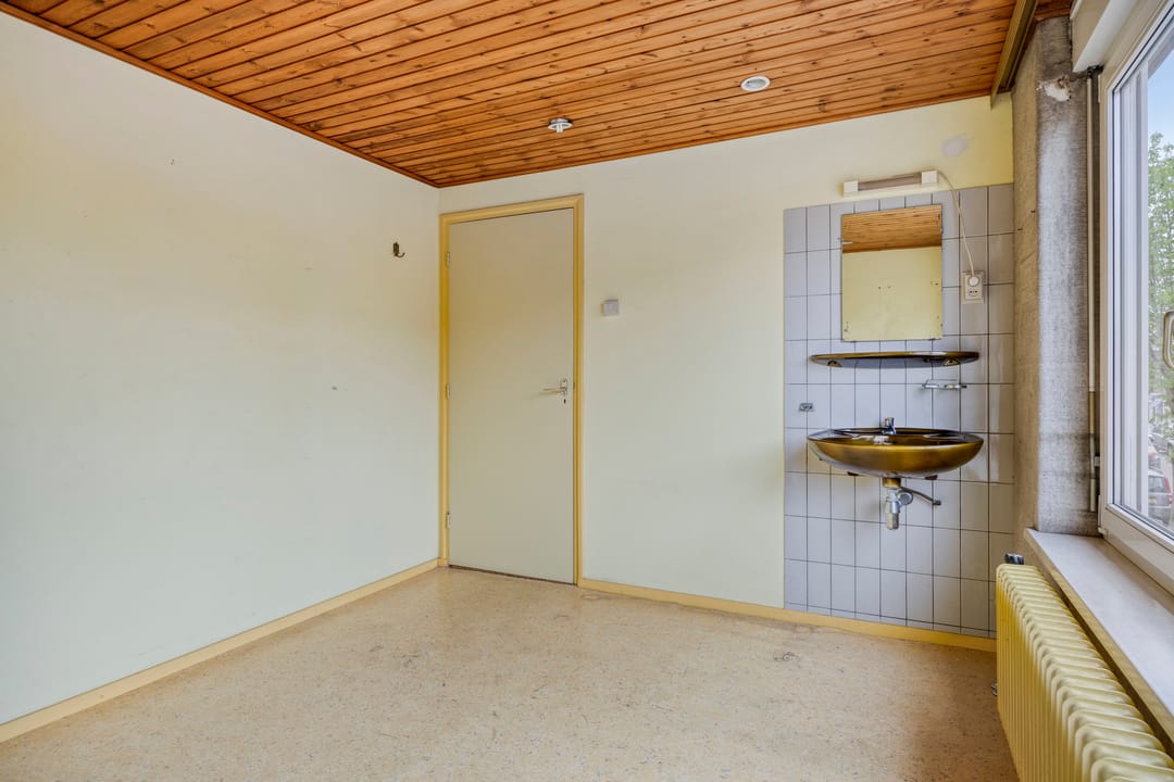 Photo 13 of Trouwlaan 110