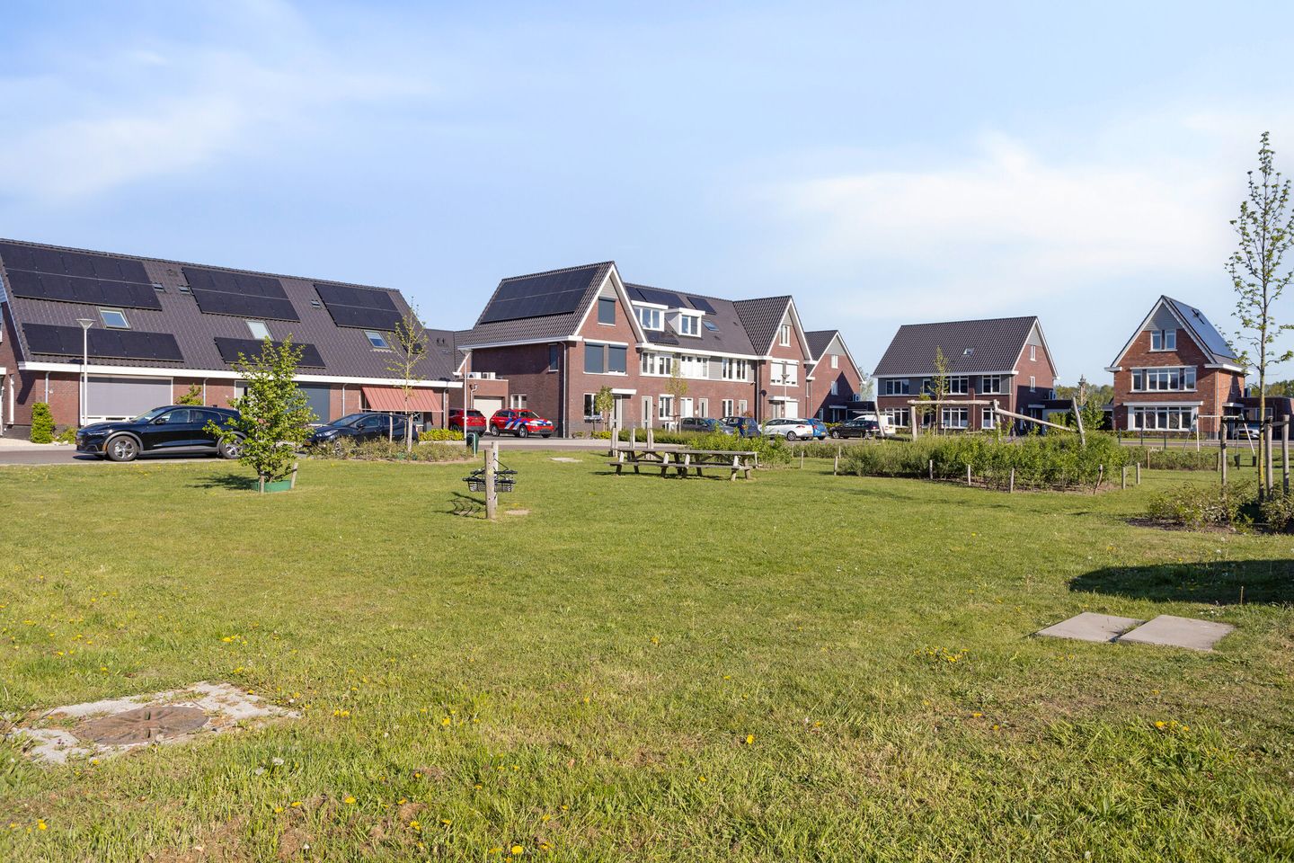 Modern Sustainable Terraced Home with Southwest Garden in Quiet Haarsteeg — 29