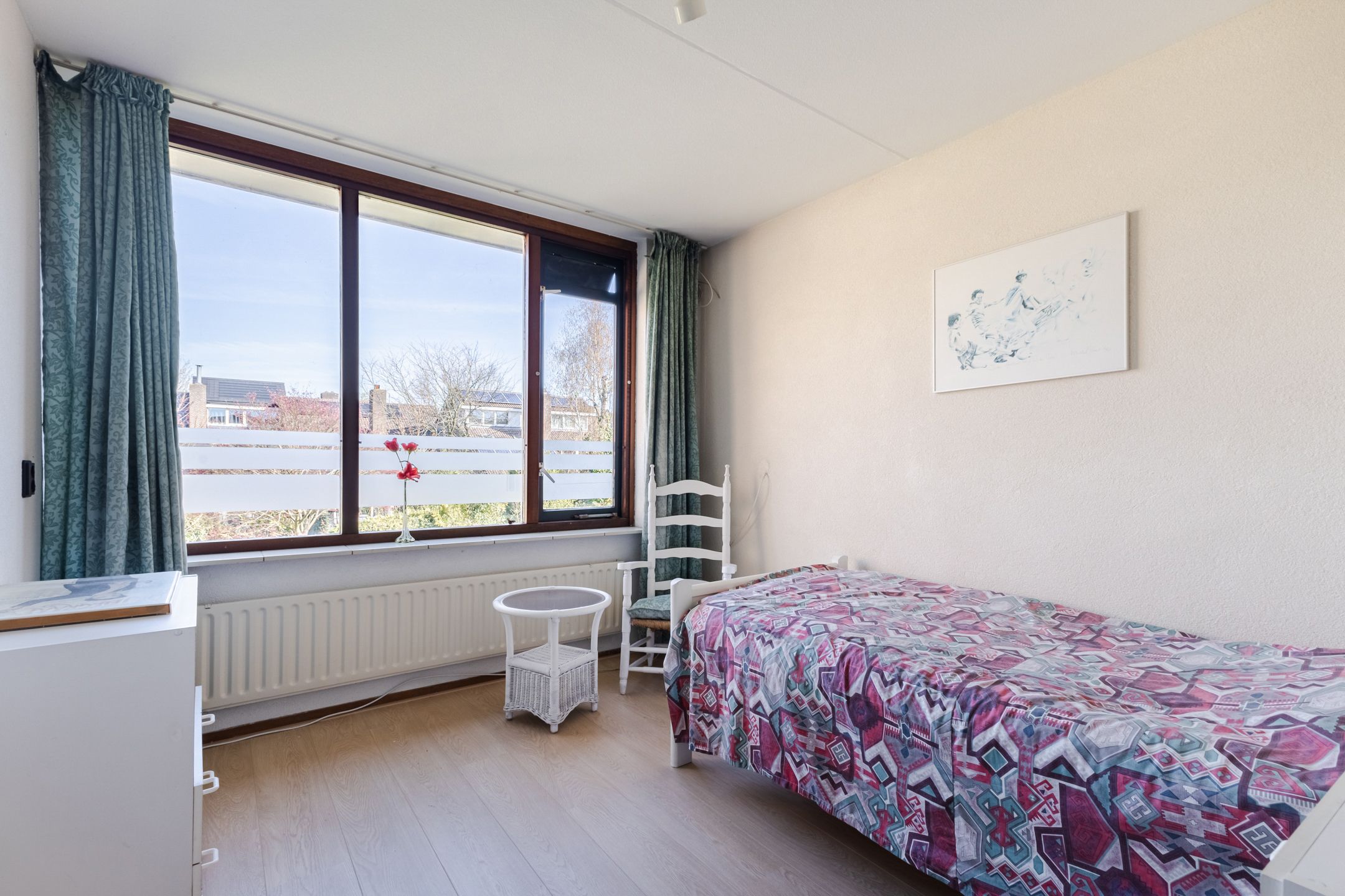Spacious semi-detached home with deep water-side garden and private dock — 18
