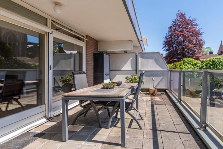 Foto 2 van Frederik van de Paltshof 4