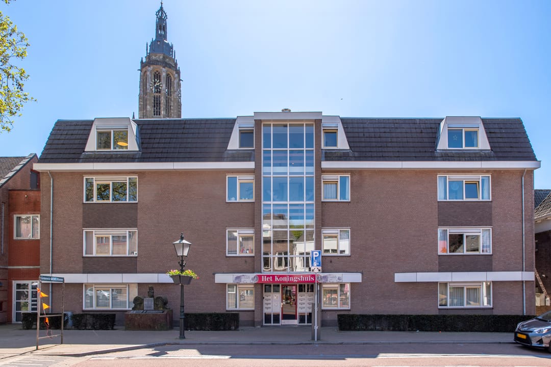 Foto 37 van Frederik van de Paltshof 4