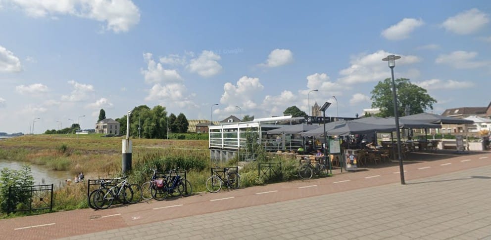 Bekijk foto 4 van Veerweg 2