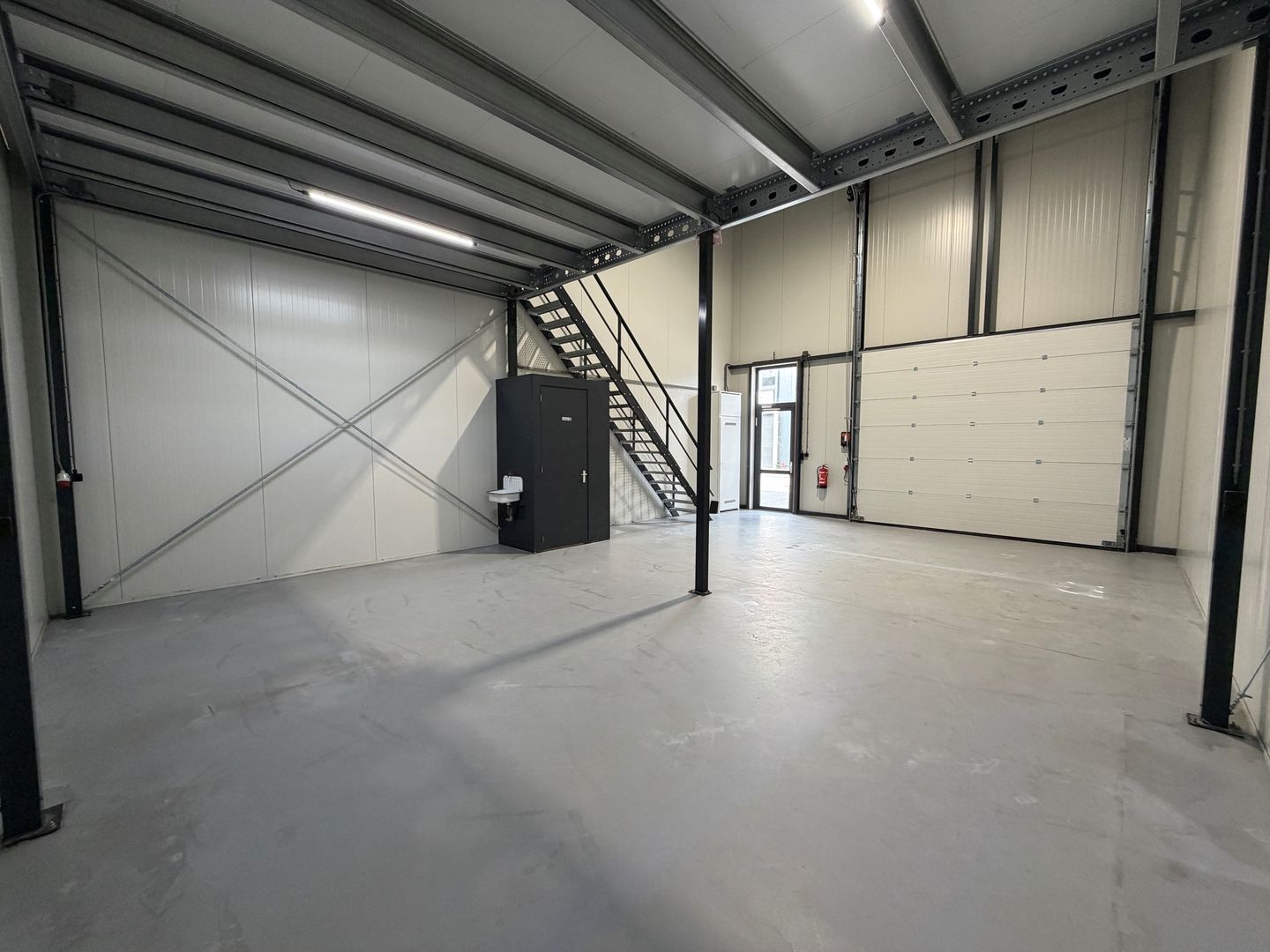 View photo 4 of Kryptonstraat 26-B04