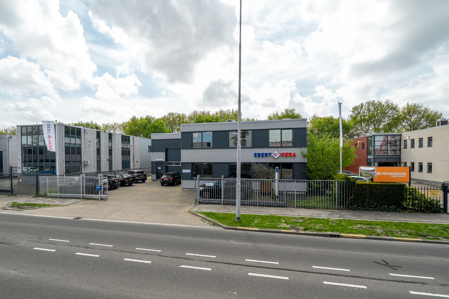 View photo 3 of Mandenmakerstraat 188