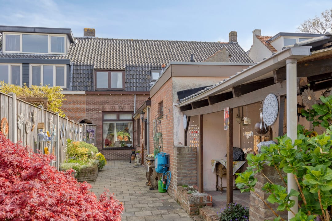 Photo 41 of Zandschelstraat 28
