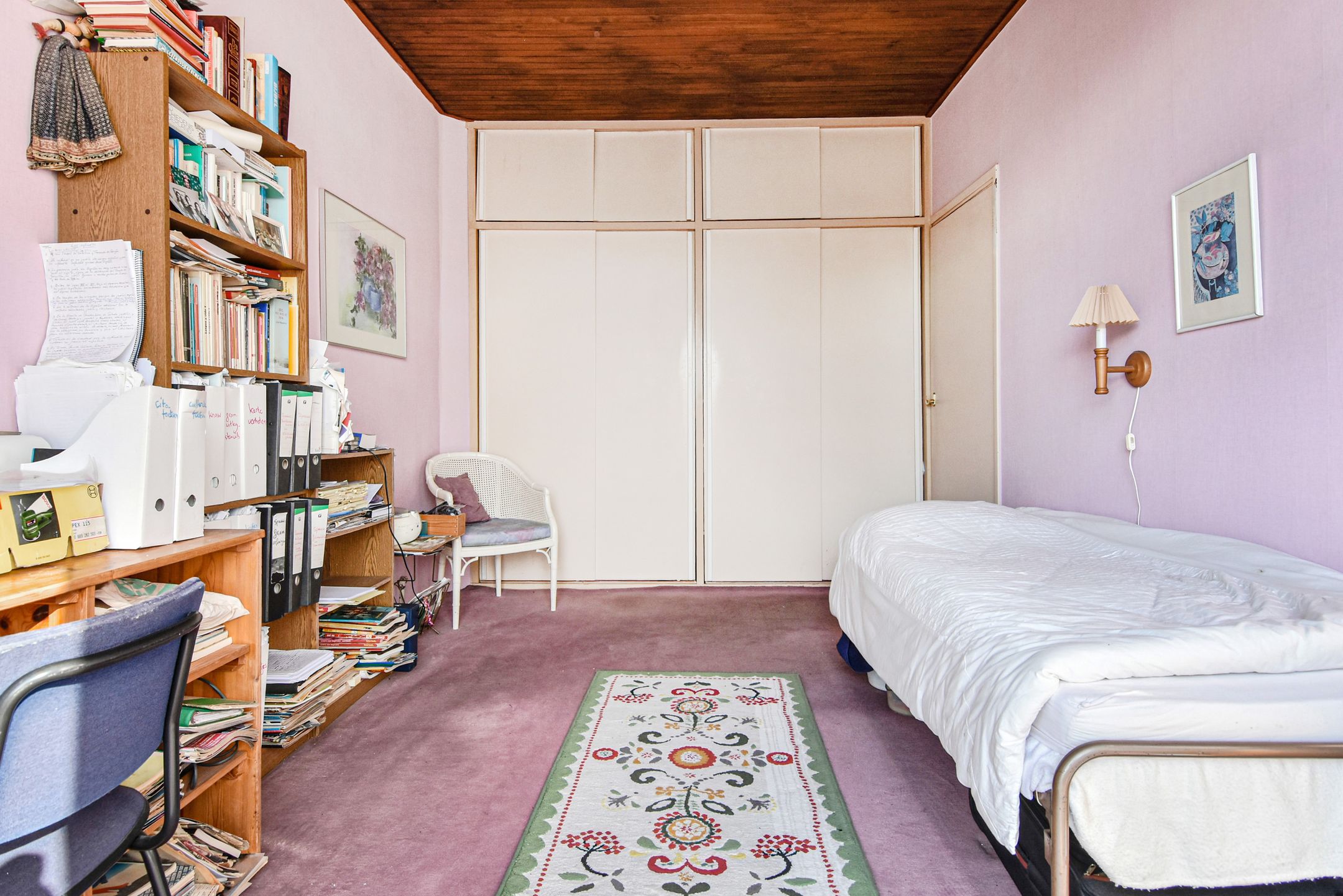 Spacious Top Floor Apartment in Quiet Bomenbuurt — 21