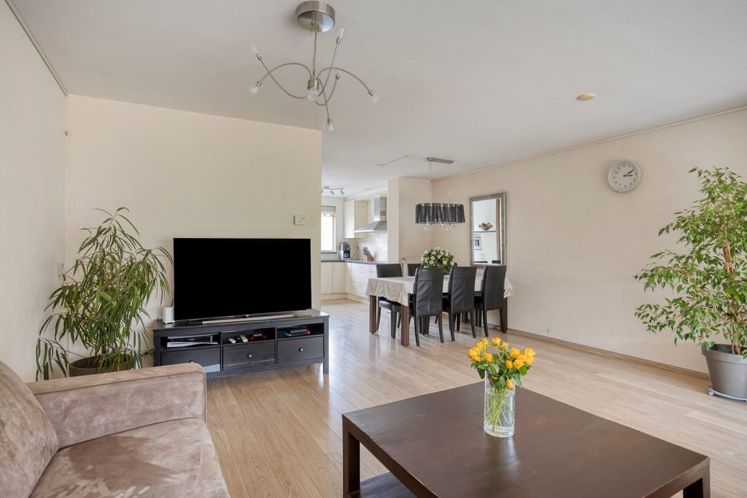 Photo 16 of Aletta Jacobstuin 25