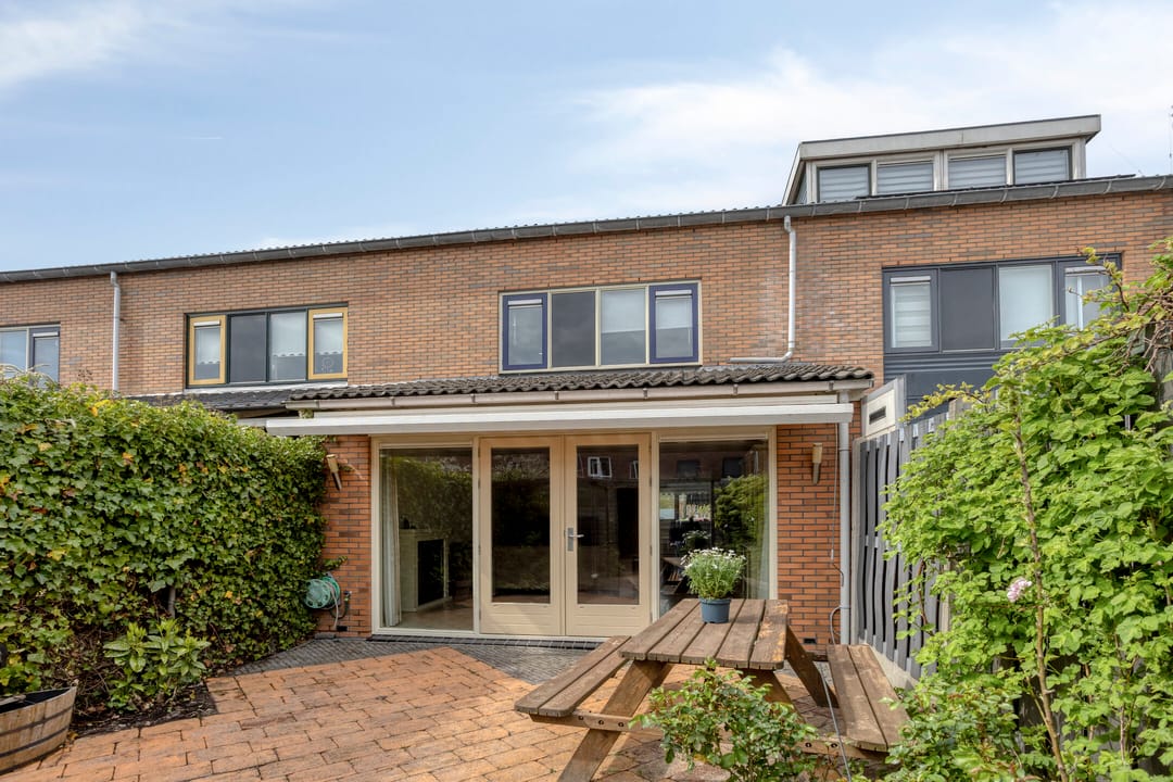 Photo 41 of Aletta Jacobstuin 25