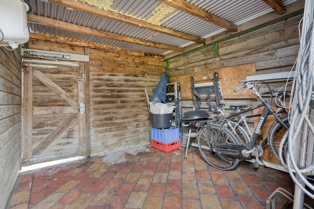 Photo 43 of Aletta Jacobstuin 25