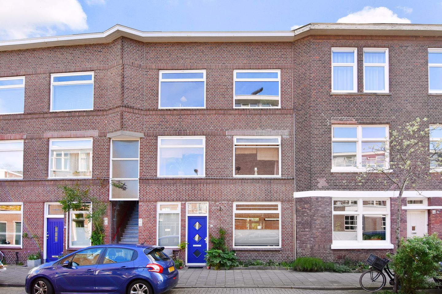 Spacious Top Floor Apartment in Quiet Bomenbuurt — 25