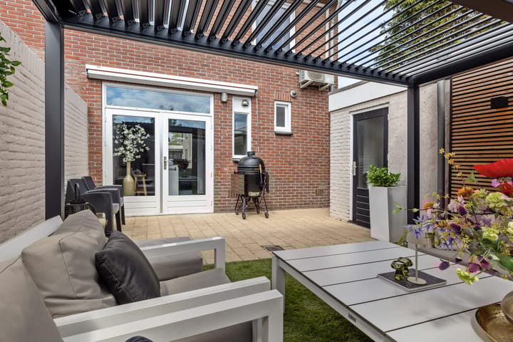 Foto 4 van Meester Rijkenstraat 37