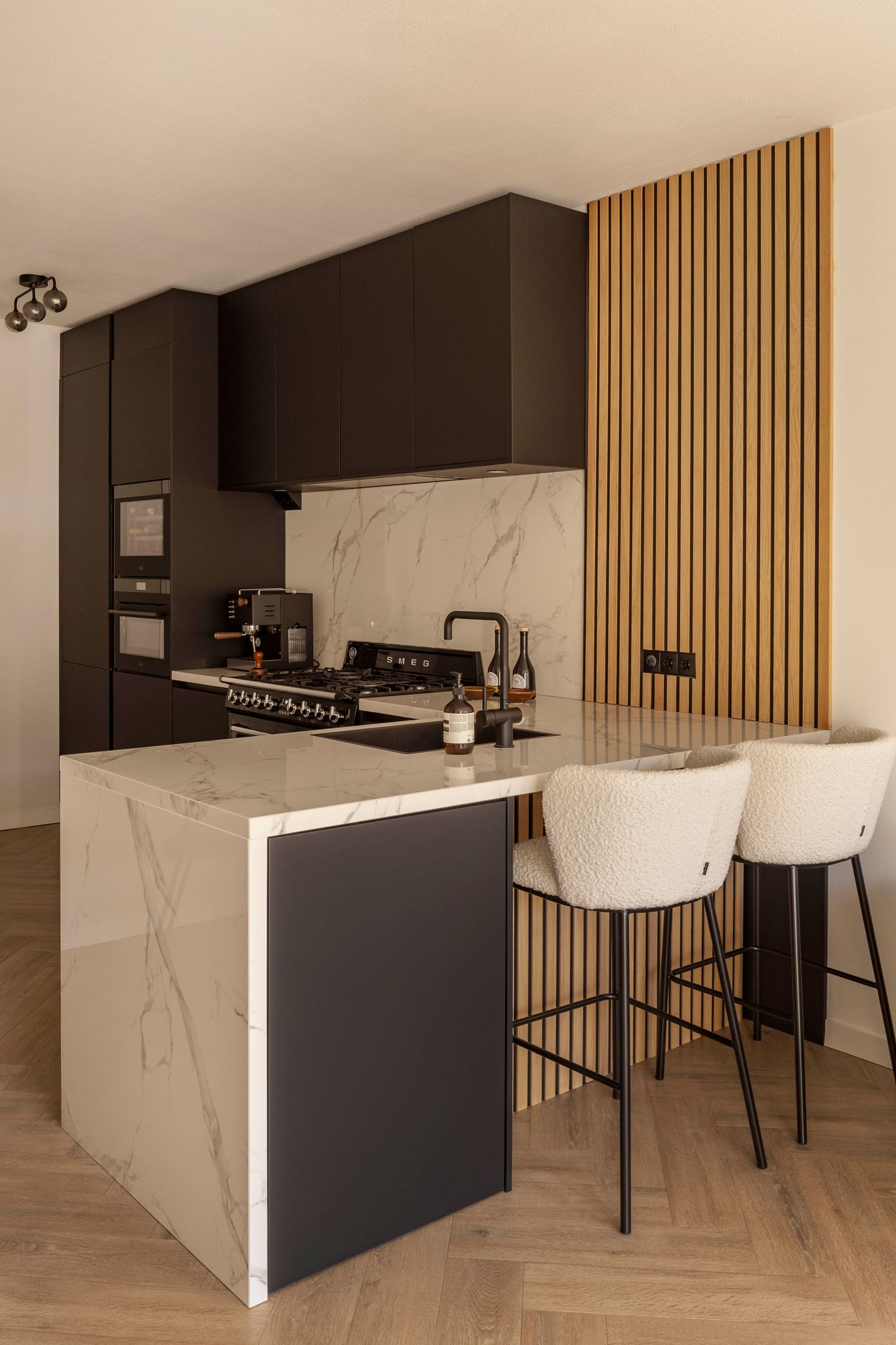 Foto 10 van Van Oldenbarneveldtstraat 52-Z