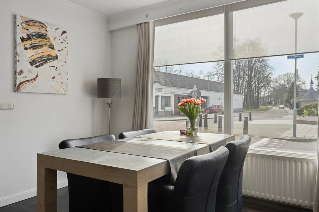 Photo 16 of Hofstraat 2