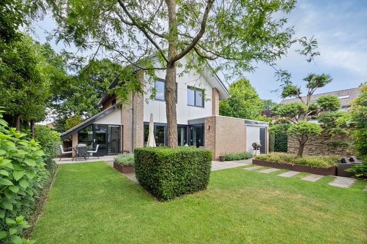 Photo 2 of Beethovenlaan 29