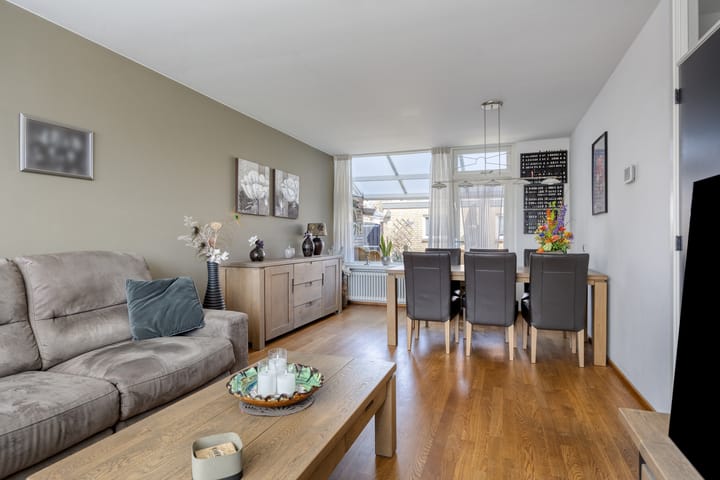 Foto 4 van Azaleastraat 25