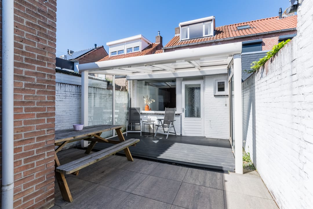 Photo 31 of Isabellastraat 63