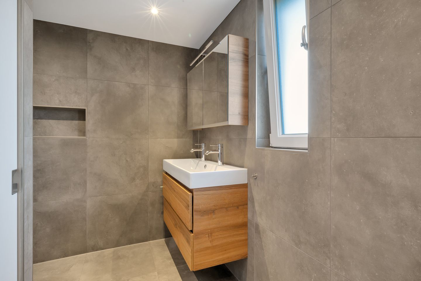 Photo 19 of Straussstraat 24