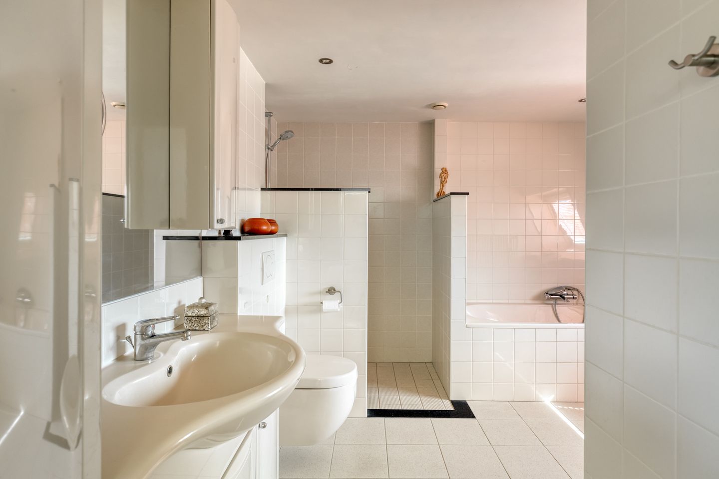 Foto 29 van Houtsestraat 16-A