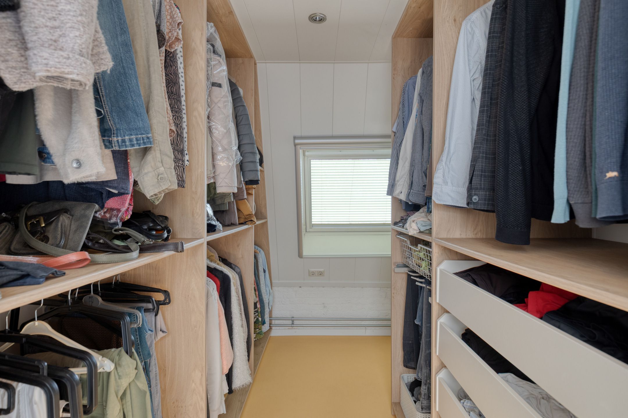 Foto 36 van Houtsestraat 16-A