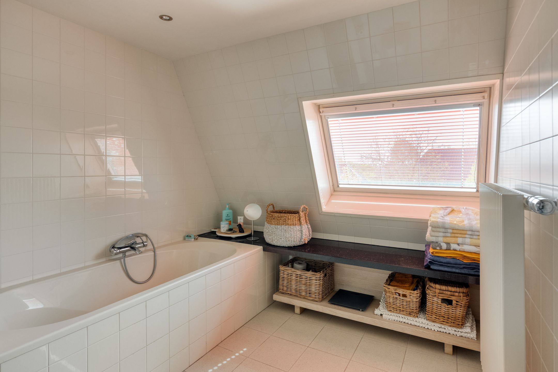 Foto 30 van Houtsestraat 16-A