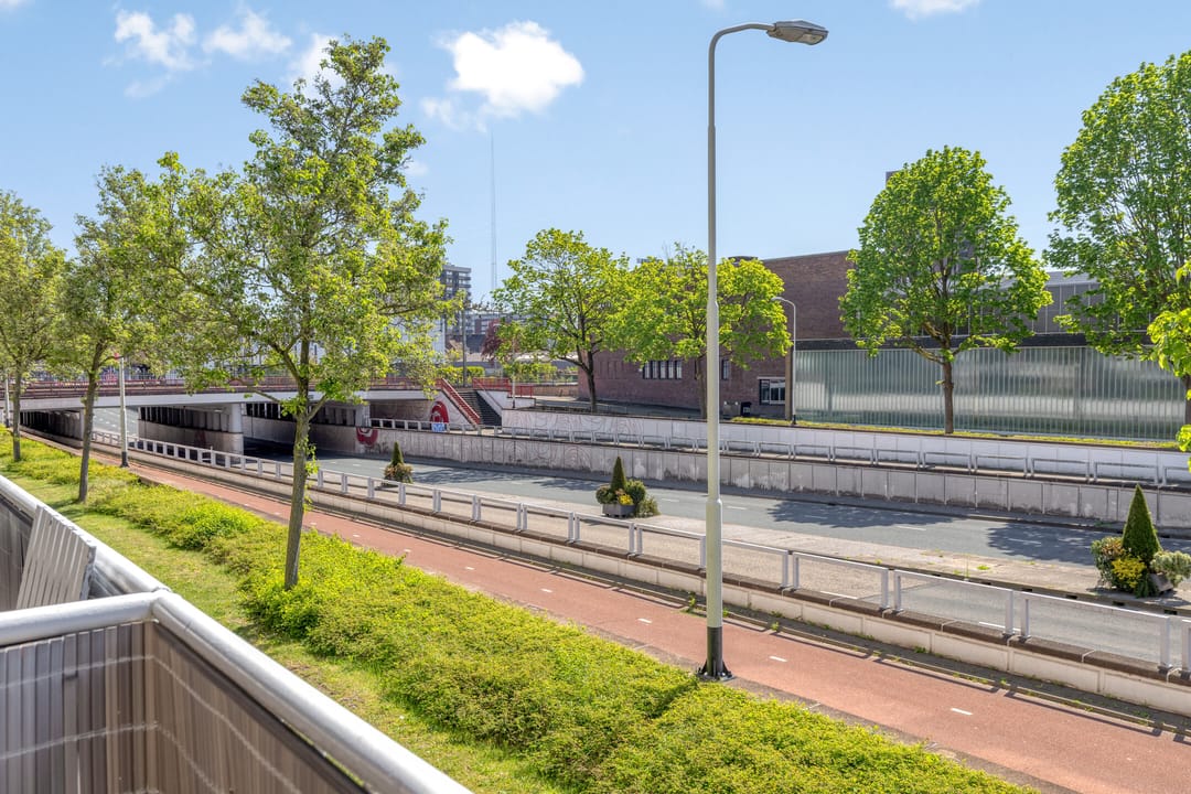 Photo 26 of Burgemeester Freijterslaan 16