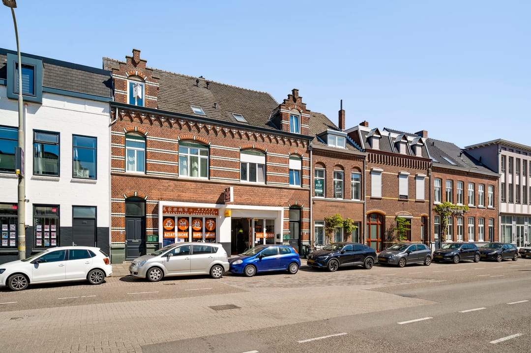 Photo 1 of Minderbroederssingel 23-B