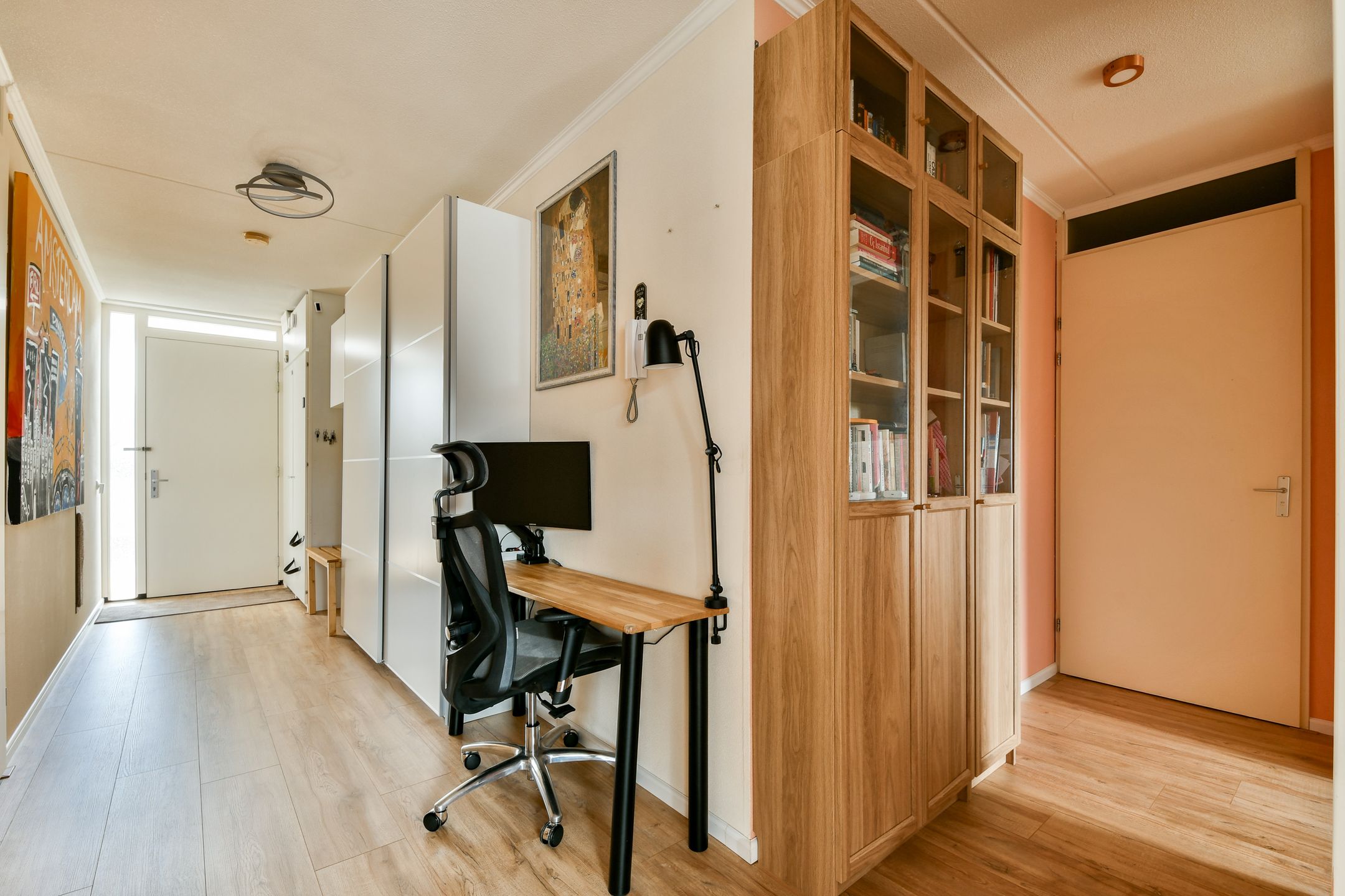 Photo 9 of Erich Salomonstraat 661