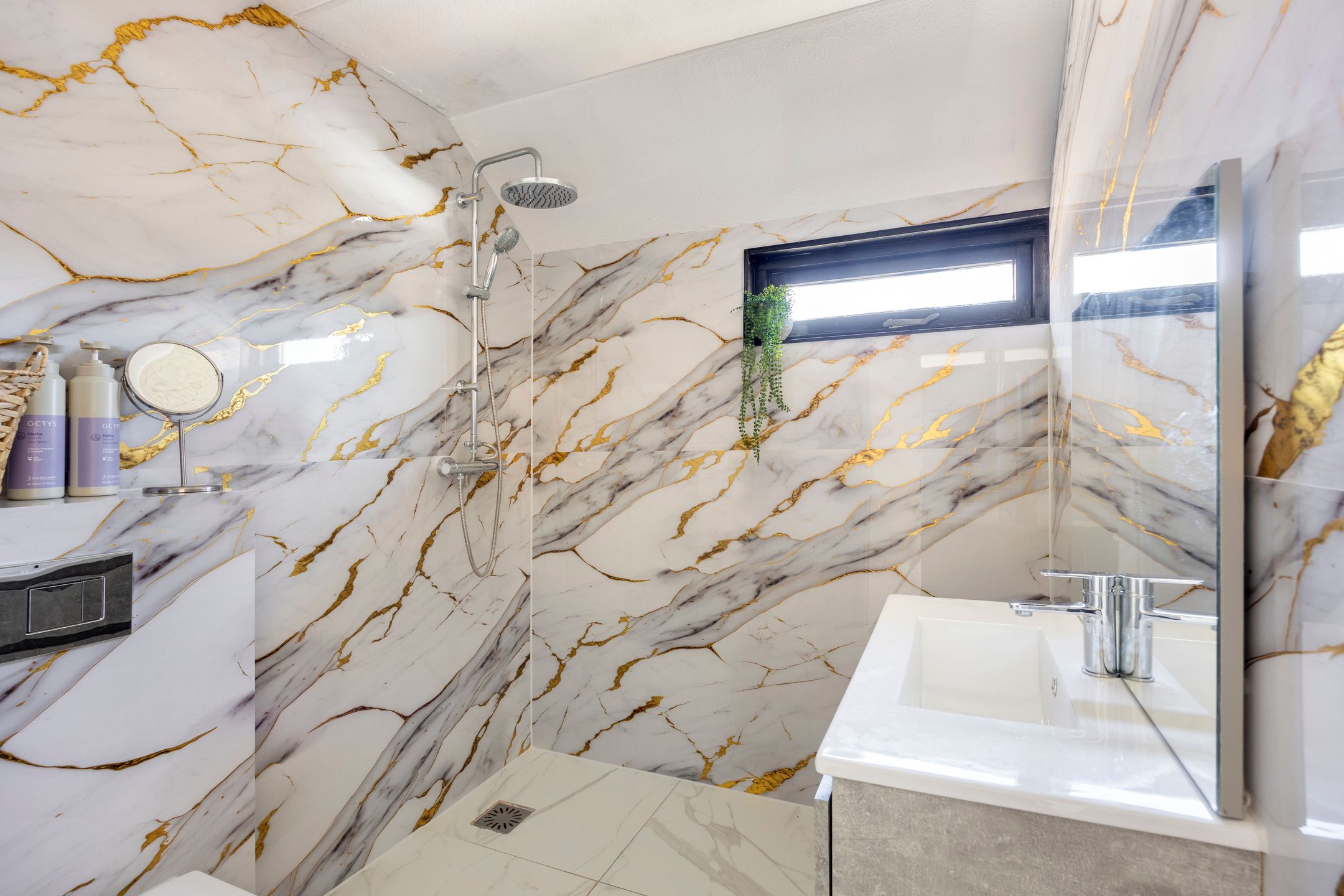 Photo 15 of Grift 23