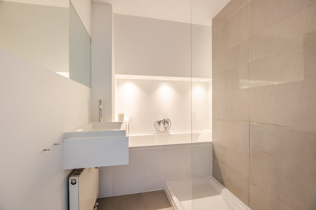 Turnkey Character Home with Sunny South-Facing Garden in Leiden — 22