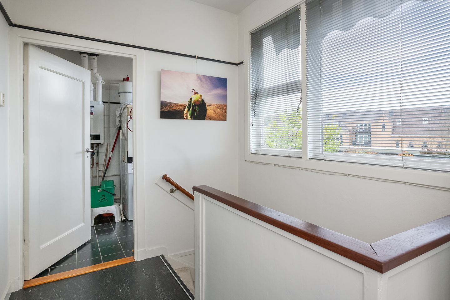 Spacious 1930s Upper Apartment with Large Sunny Terrace in Rotterdam Centre-West — 29