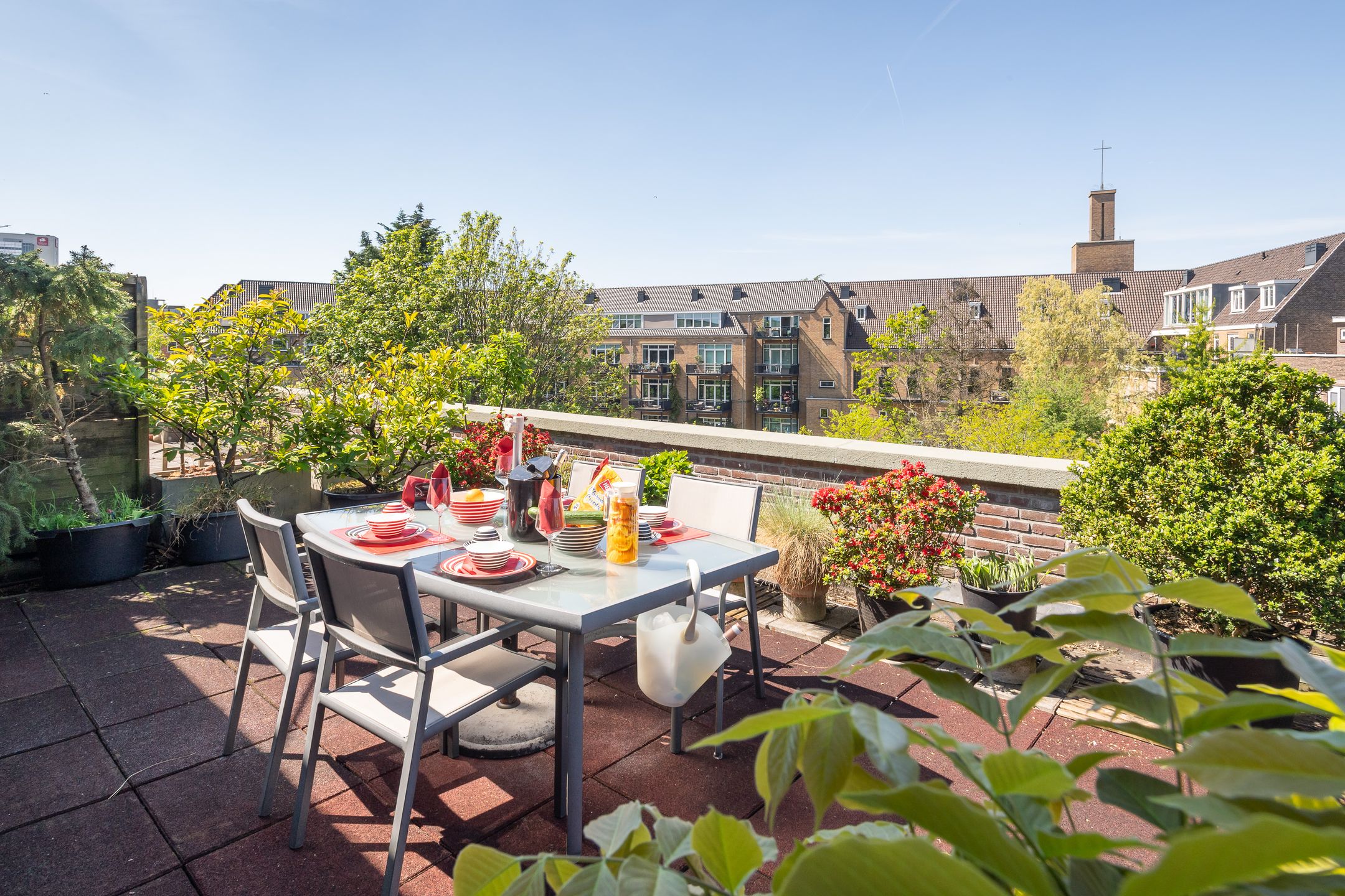 Spacious 1930s Upper Apartment with Large Sunny Terrace in Rotterdam Centre-West — 27