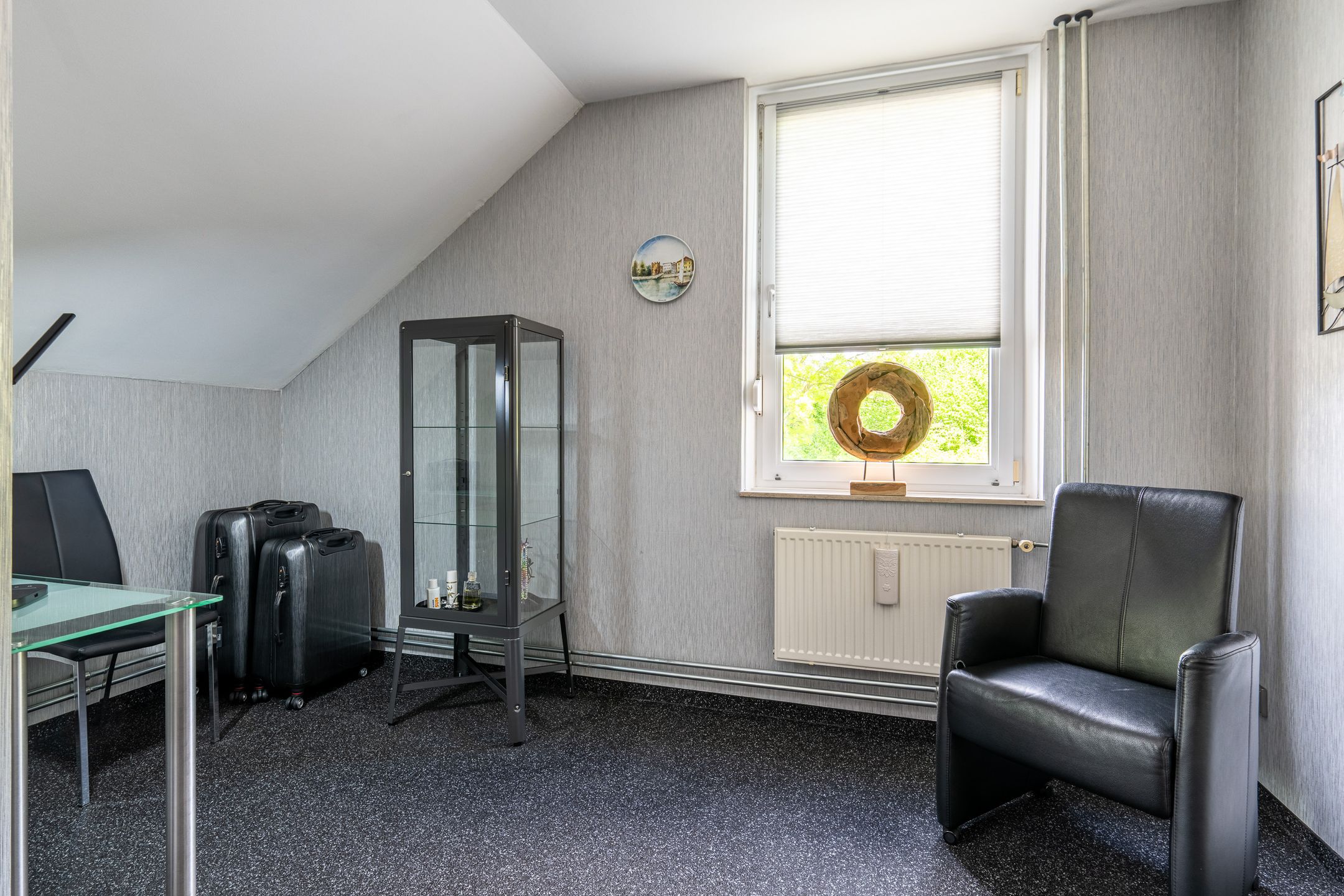 Photo 12 of Bloemenstraat 4