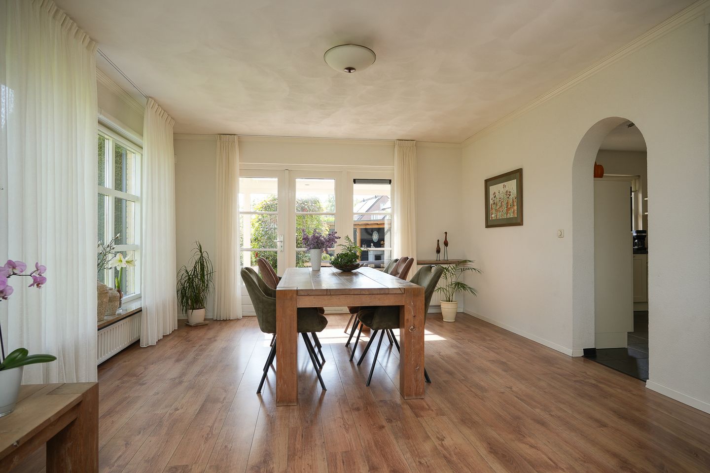 Foto 10 van Lindenlaan 1