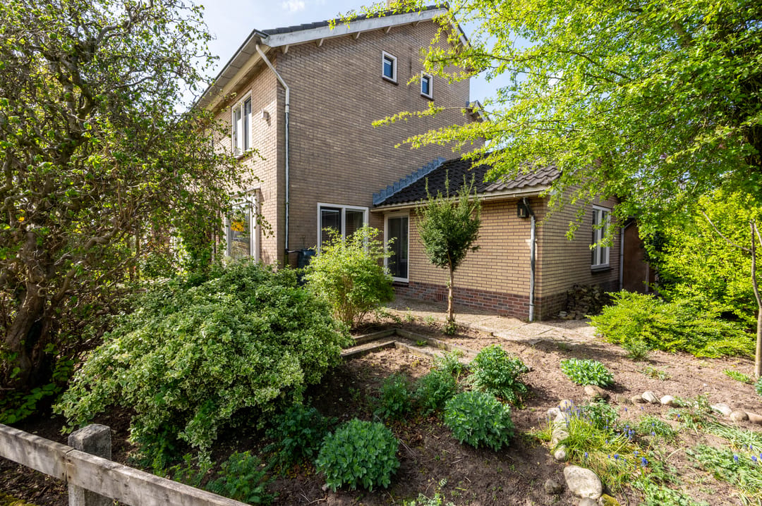 Photo 38 of Bariumstraat 18