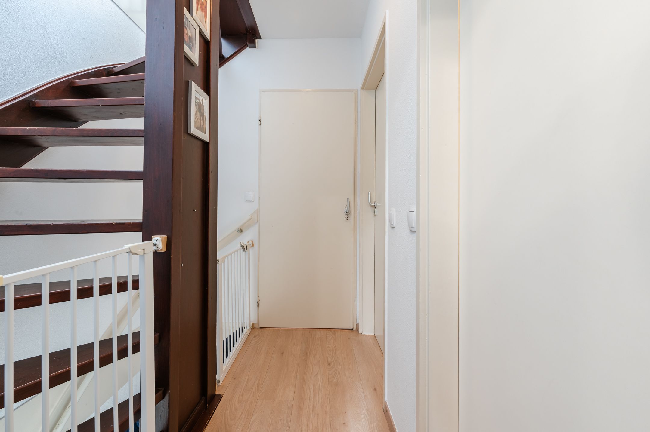 Move-in Ready Family Home with 4 Bedrooms and Covered Terrace in Popular Brouwhuis — 12