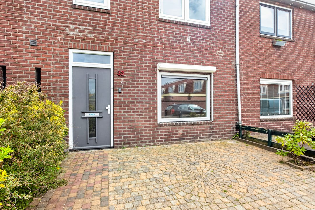 Photo 7 of Kamillestraat 33