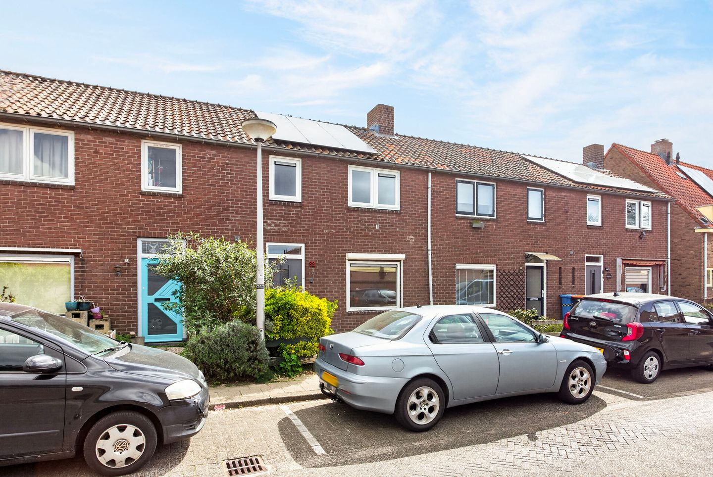 Photo 35 of Kamillestraat 33