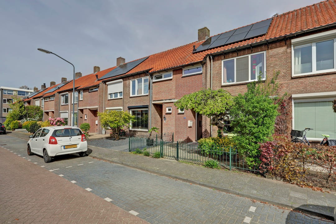 Foto 2 van Sint Amandusstraat 8