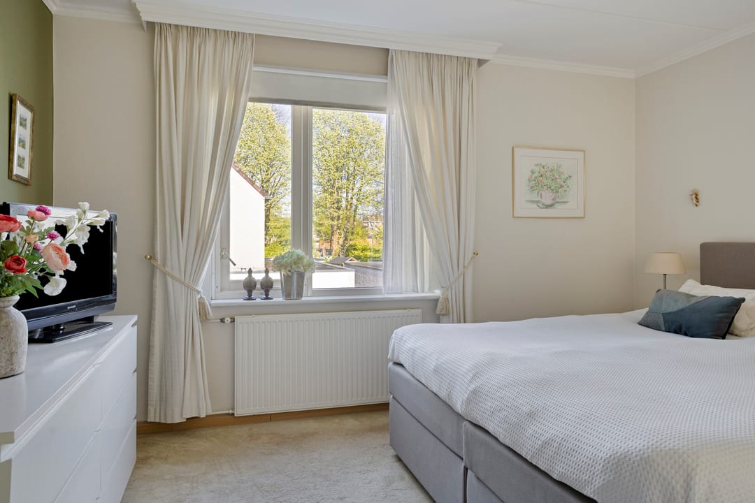 Spacious Family Home with Garage in Quiet Enschede-Noord — 22