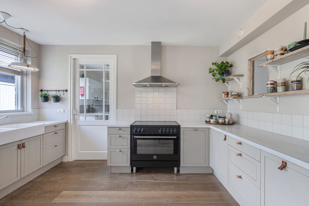 Photo 26 of John Daltonhage 8