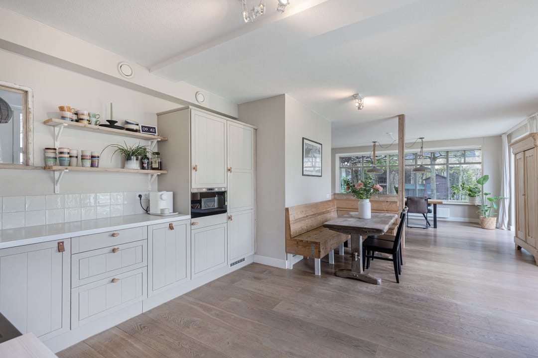 Photo 28 of John Daltonhage 8