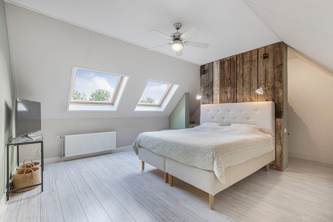 Photo 37 of John Daltonhage 8